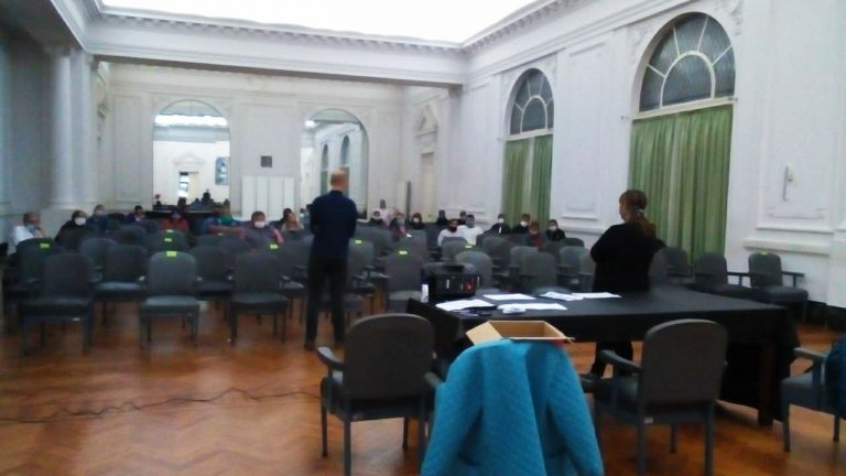 Capacitaron a personal de verdulerías