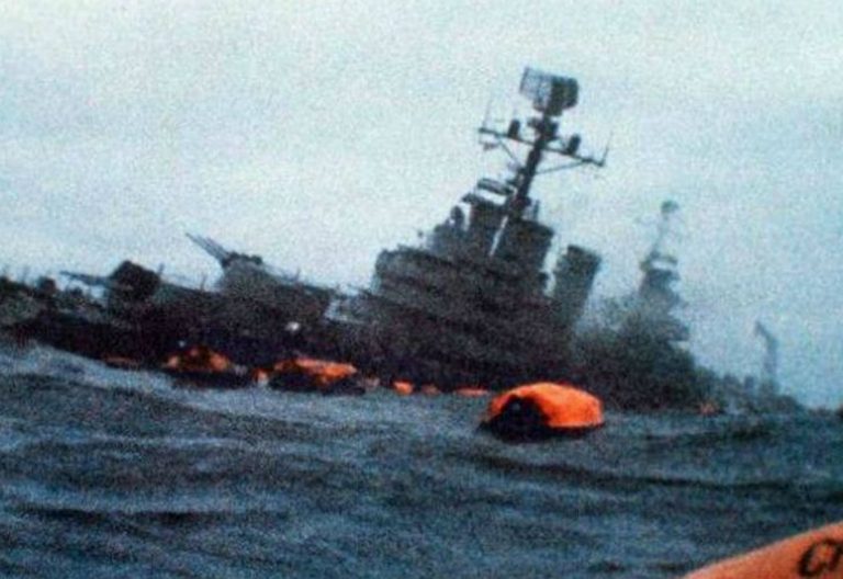 A 38 años del hundimiento del Crucero Belgrano