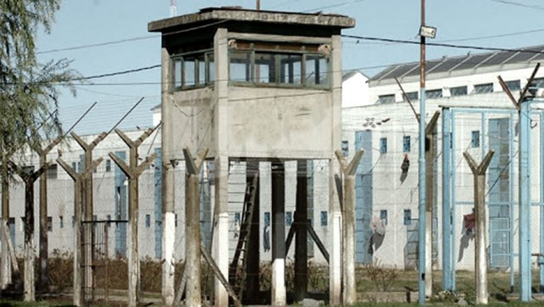 La Suprema Corte suspendió las domiciliarias de presos