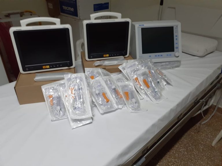 Llegaron nuevos equipamientos e insumos al Hospital