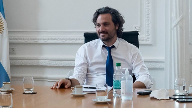 Cafiero: «El Presidente pondrá el cuidado de la vida por delante de cualquier presión»