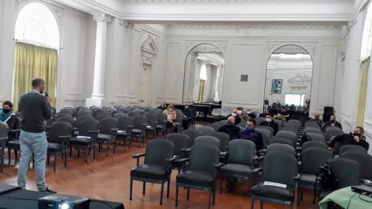 Capacitaron a transportistas y choferes