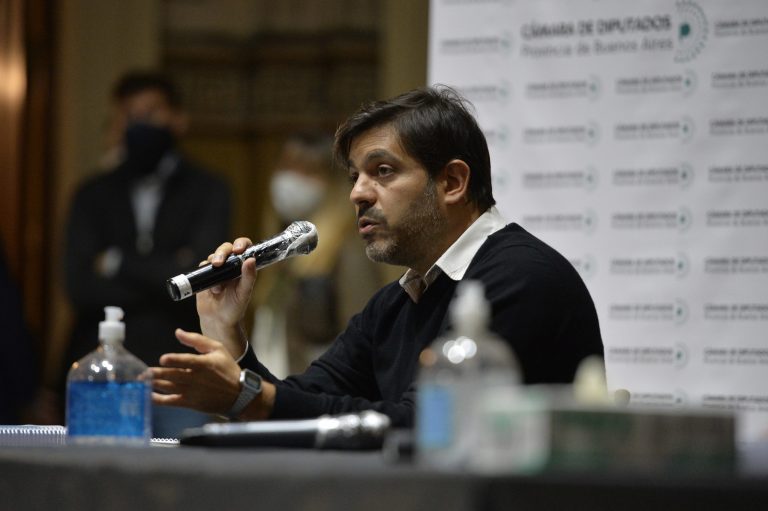 Bianco aclara que “no habrá una apertura absolutamente flexible”