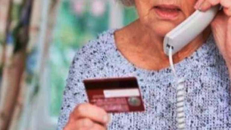 Alerta sobre llamados telefónicos