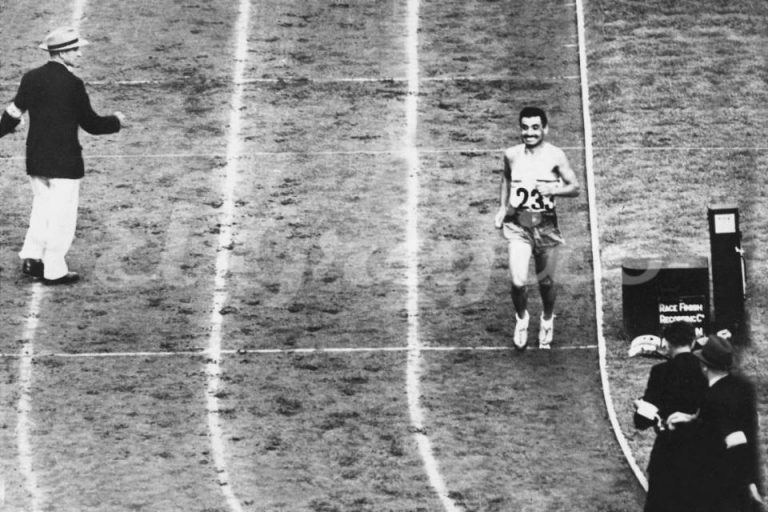 Delfo Cabrera, medalla de oro en la Maratón de los Juegos Olímpicos de Londres