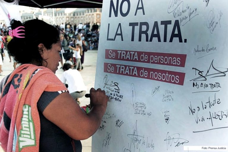 Día Internacional contra la Explotación Sexual y Trata de Personas
