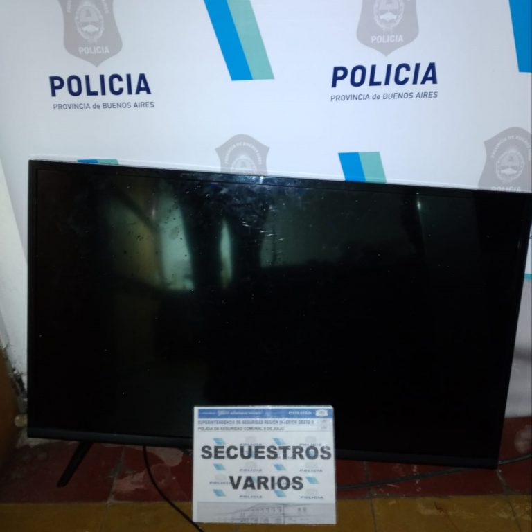 Allanamiento: dos detenidos por robo