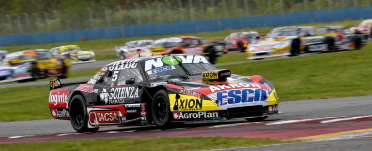 Aguirre festejó en Buenos Aires y se afianza como líder