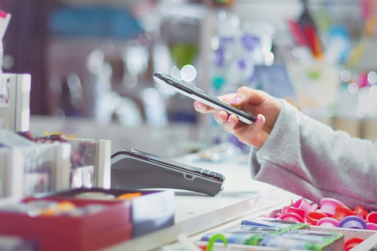 Banco Provincia impulsa las compras en comercios de barrio con cuenta DNI