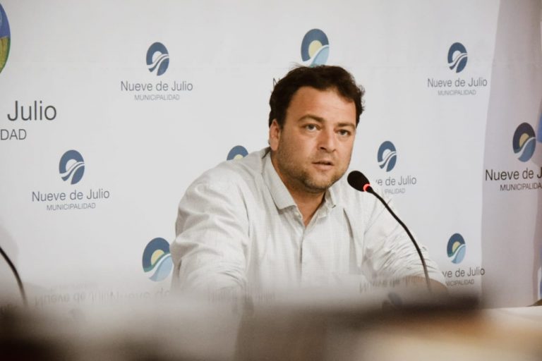 El Intendente Barroso se encuentra aislado