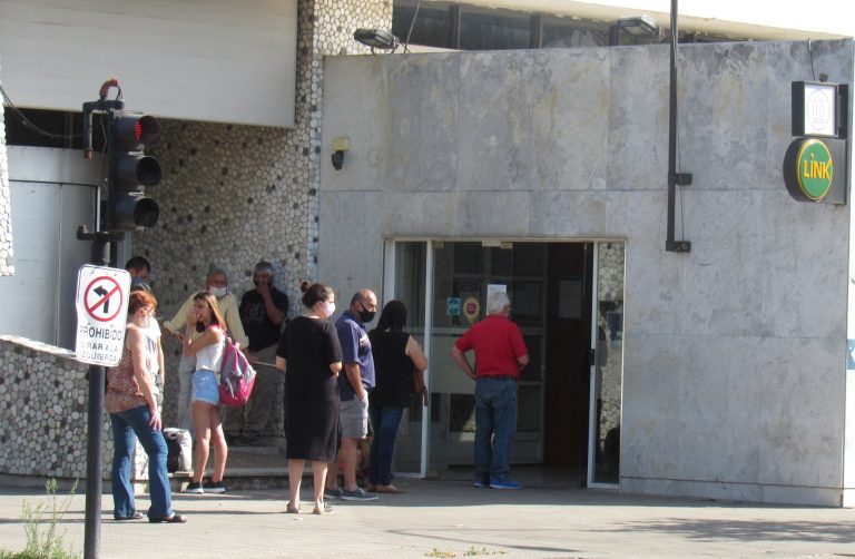 Bancos: 9 de Julio se suma al cambio de horario