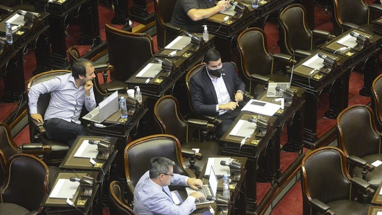 El oficialismo aspira a convertir en ley el proyecto de movilidad jubilatoria