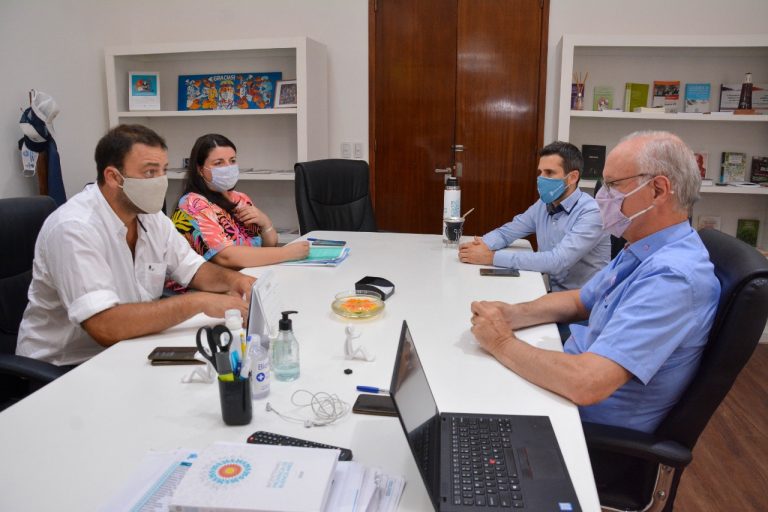 Barroso y Pirotta se reunieron con Gollán