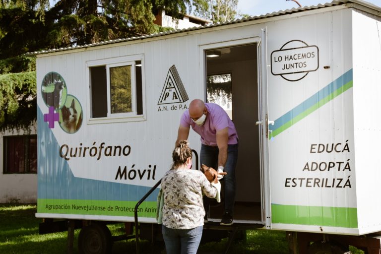 El quirófano móvil vuelve a recorrer los barrios