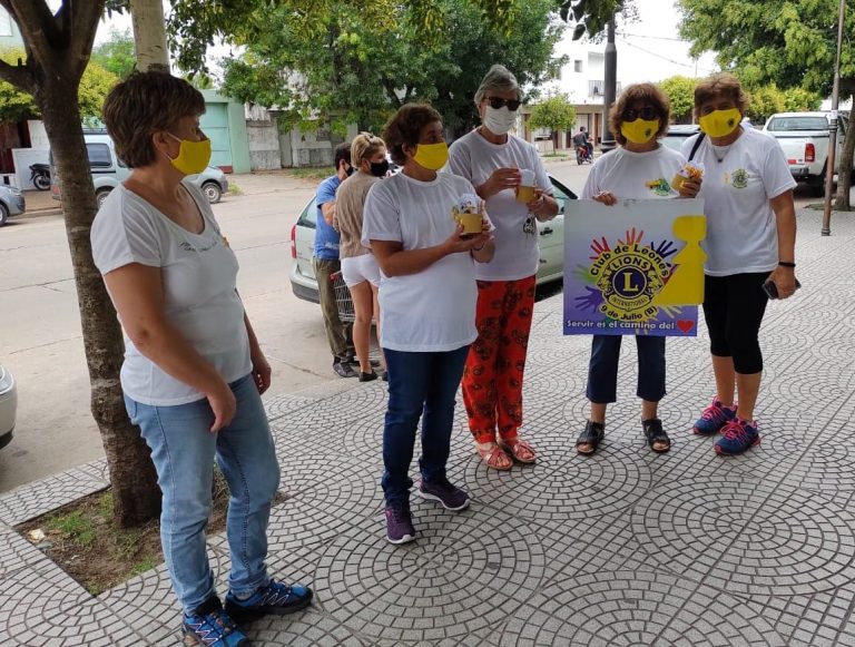 El Club de Leones realizó una campaña de concientización sobre cáncer infantil