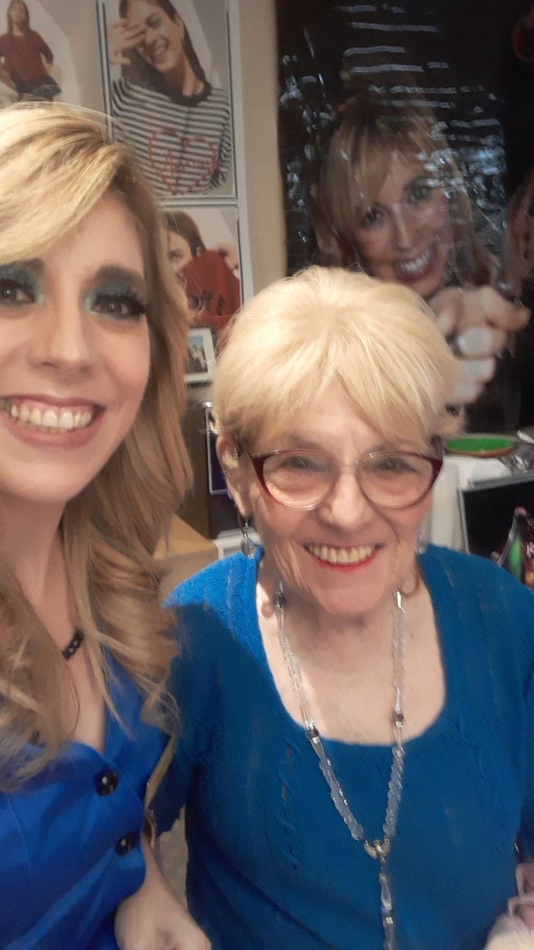 Saludo de cumpleaños para Blanca Nieves Mura