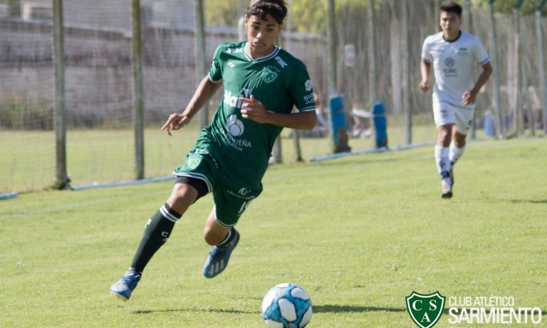 Federico Paradela hizo dos goles ante Unión