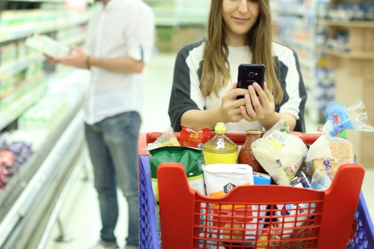 El Gobierno exigirá datos de precios y stock a 1000 empresas