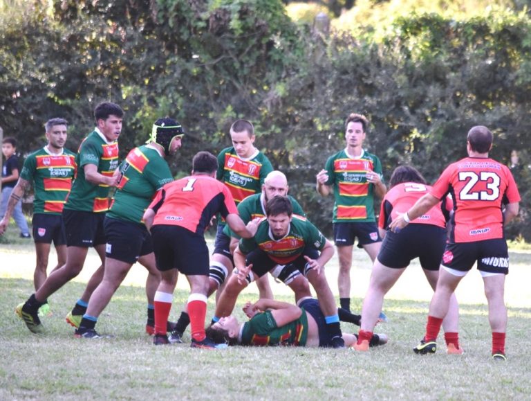 Triunfo del equipo de Rugby de Atlético 31 a 6 ante Los Miuras