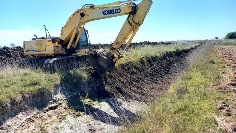 Vialidad Rural Municipal: trabajos en caminos del distrito