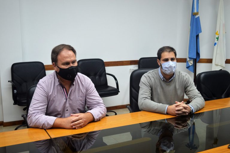 La CEyS recibió la visita de autoridades de la Cooperativa de Bolívar