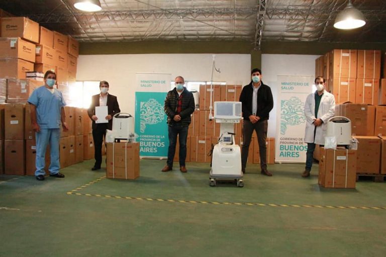 El Hospital recibió aparatología e insumos