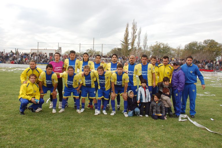 A diez años del ascenso de Once Tigres