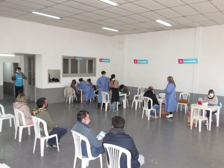 Provincia: envía más de 500 mil turnos para vacunar