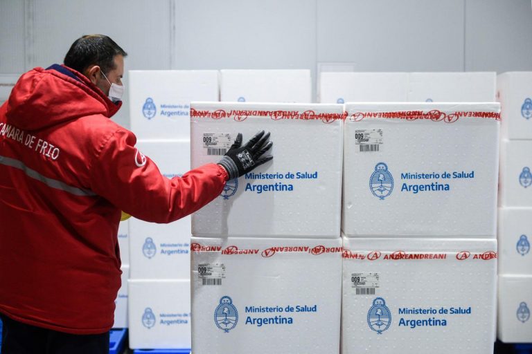 Informe mensual arribo de vacunas y plan de vacunación