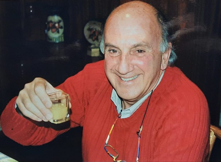 Bachilleres 63 despiden a Enrique Alvarez Ambrosetti