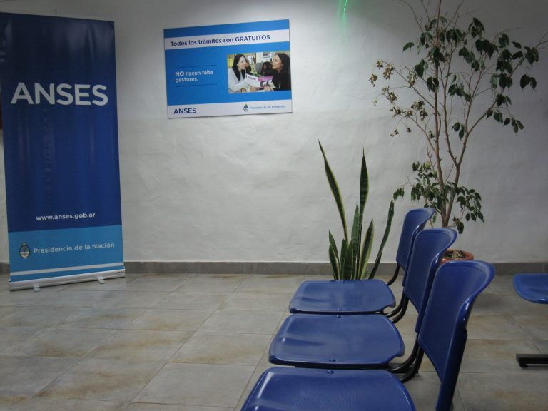 Banco Supervielle no pide fe de vida a jubilados hasta 74 años
