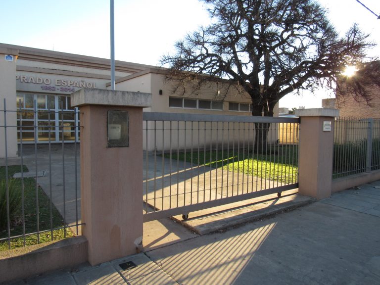 Hoy 17.30 hs: Muestra y Exposición en la Asociación Española