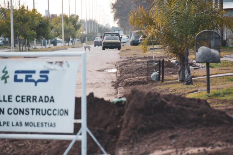 Avanza la obra de cloacas en el Barrio 2 de Abril
