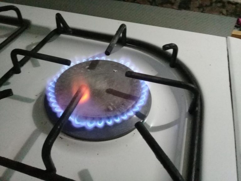 Las distribuidoras de gas deberán informar sobre la tarifa social