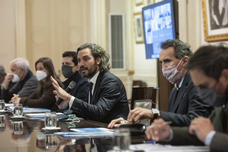 Anuncian fondo de $ 1.000 millones por la bajante del Paraná