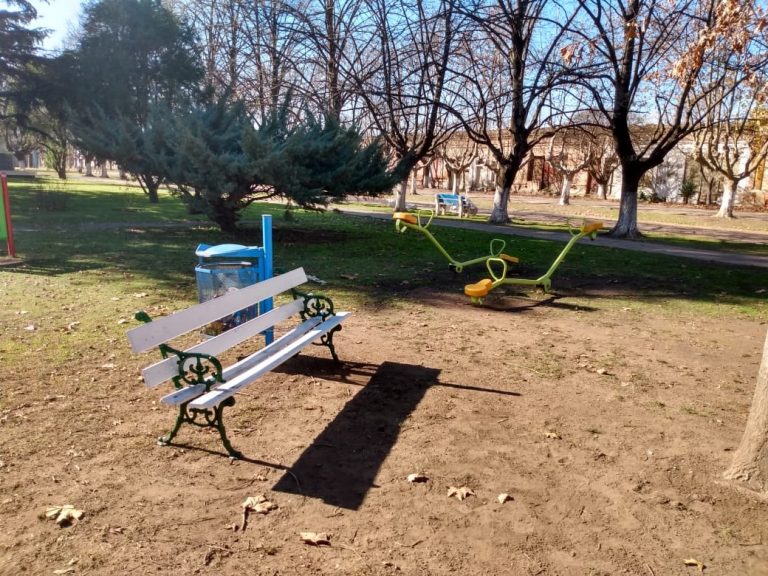 Las Plazas de Dudignac y French lucen renovadas