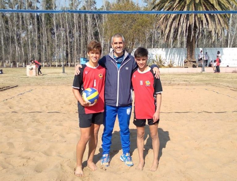 Equipos de Beach Voley clasificaron a la final