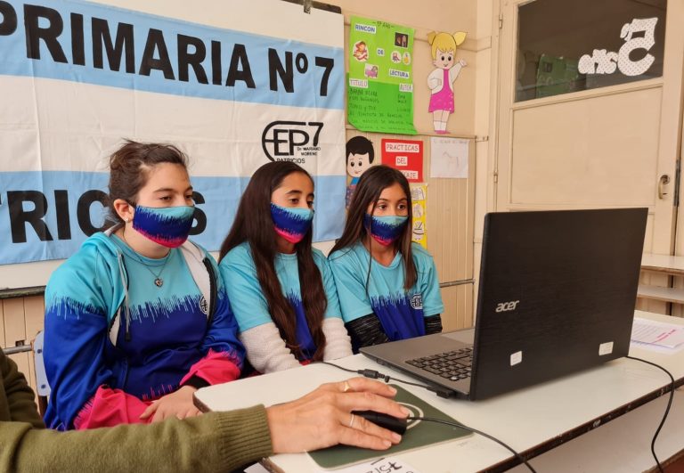 Ponencias de 9 de Julio se presentaron en el Congreso Provincial