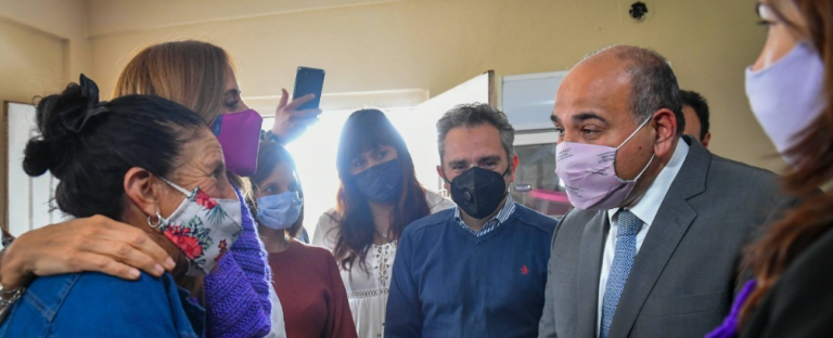 Manzur y Zabaleta presentaron el programa «Mi Pieza», de mejoramiento de viviendas populares