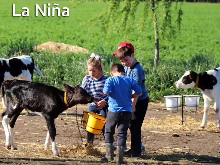 La Niña, pueblo turístico