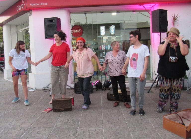 Comenzaron las expresiones de «Arte al paso»