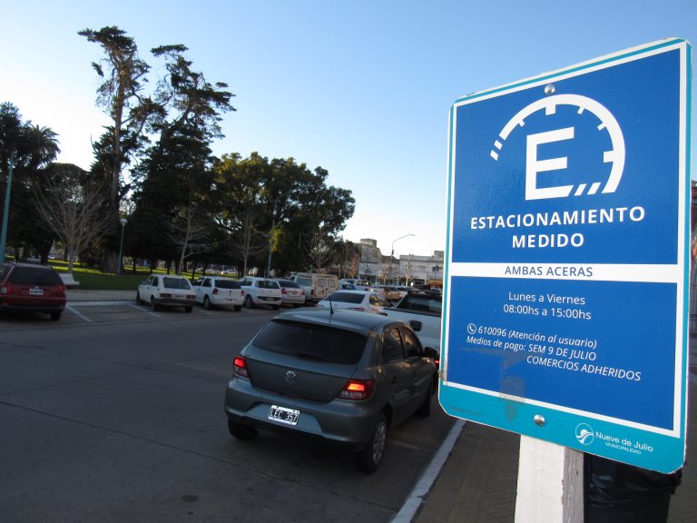 Estacionamiento medido: modifican el horario
