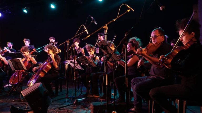 Actúan la Orquesta de 9 de Julio y Airelíquido
