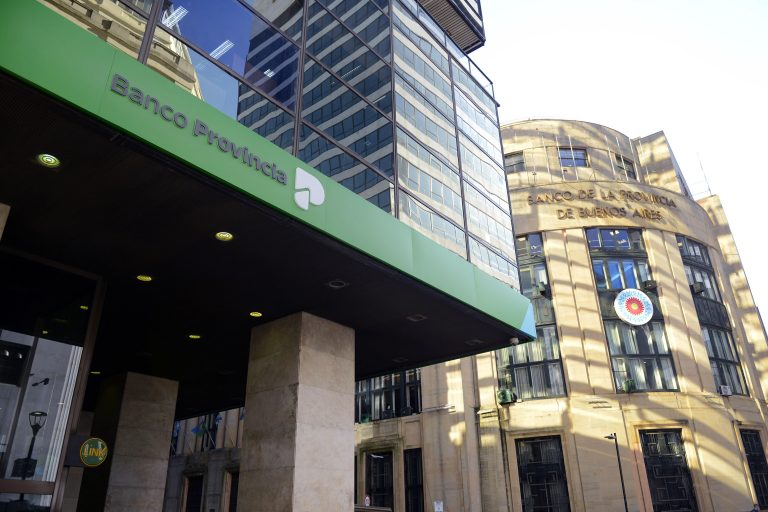 Por su Bicentenario Banco Provincia lanza tres concursos