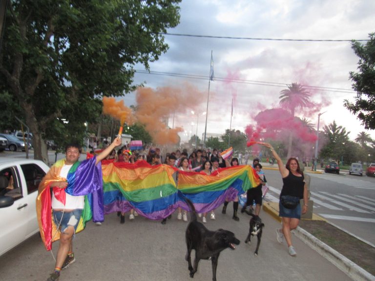 Se realizó la 6ta Marcha del Orgullo LGBTIQNBA+