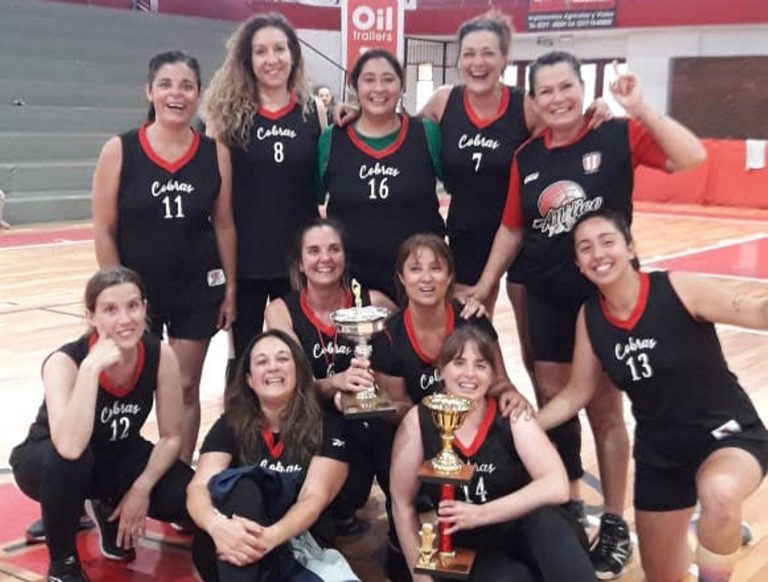 Las Cobras de 9 de Julio ganaron el torneo