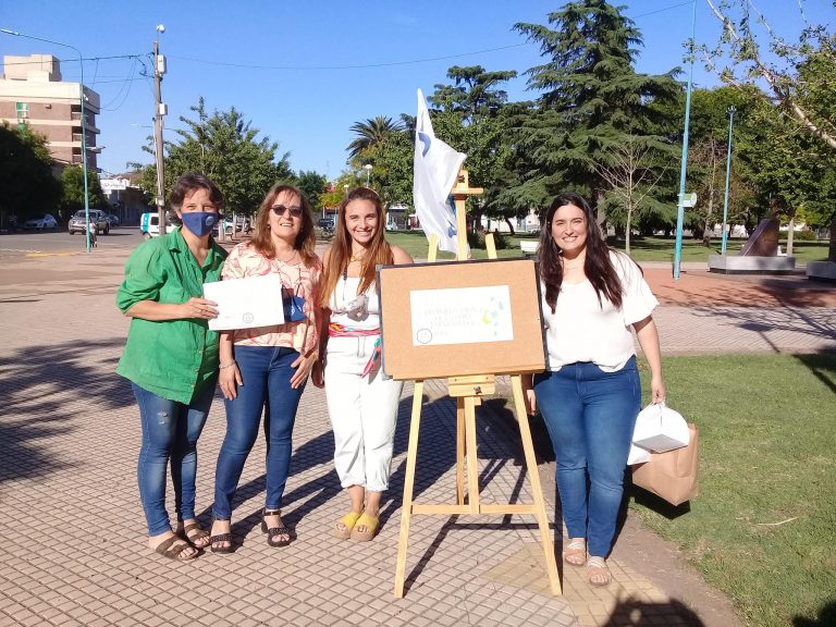 Mujeres emprendedoras realizaron la muestra