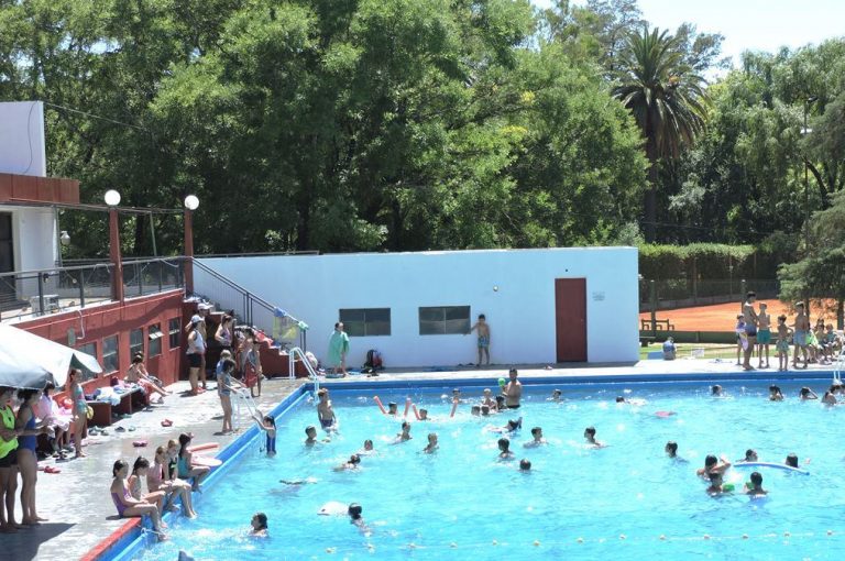 Se cumplió la primer semana de la Escuela de Natación