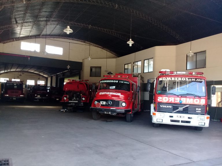 La sirena de Bomberos anuncia la llegada de 2022
