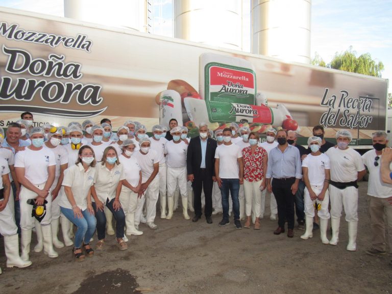 Domínguez: «Lácteos Aurora es un testimonio de vida»